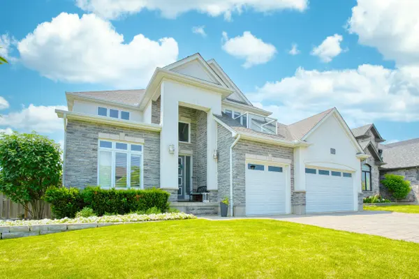 1104 Coates LN, London North, ON N6G 0S4