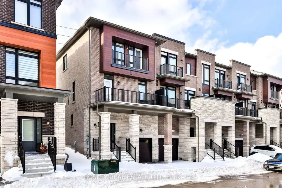 24 Cunliffe LN, Ajax, ON L1S 7S9