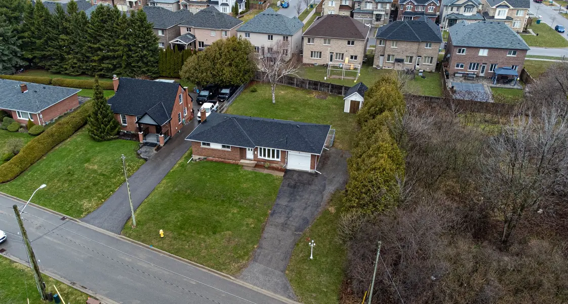 46 Given RD, Clarington, ON L1B 1G9