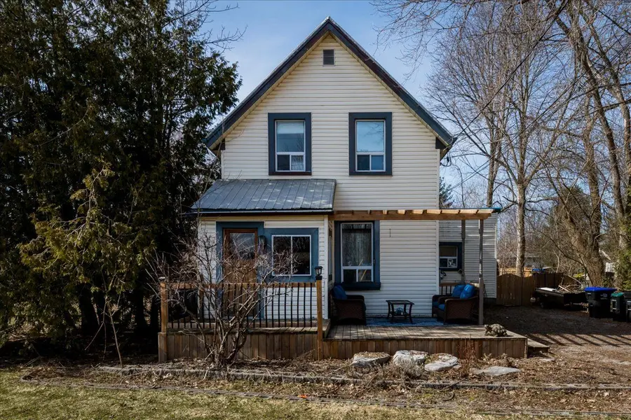 4 Gray ST, Severn, ON L0K 1E0