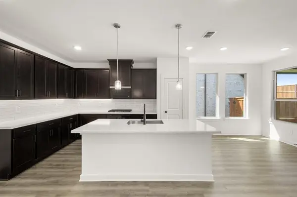 225 Whitetail Drive, Willow Park, TX 76008