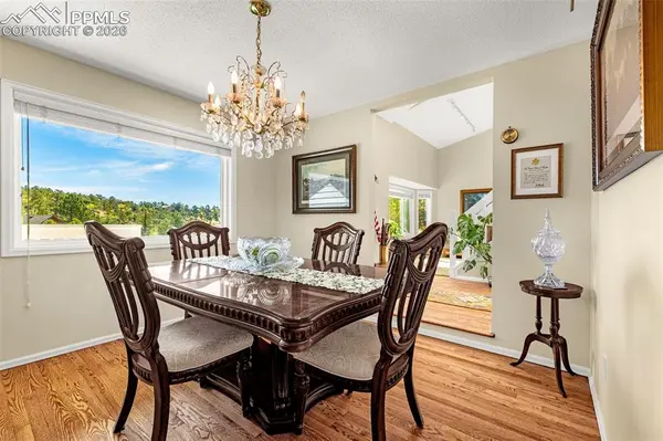 6992 Oak Valley DR, Colorado Springs, CO 80919