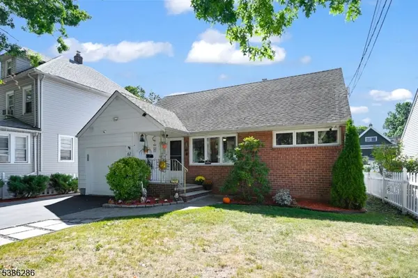 61 Hobart St, Ridgefield Park Village, NJ 07660