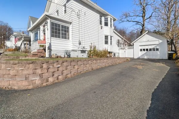 22 Mott Pl, Rockaway Boro, NJ 07866