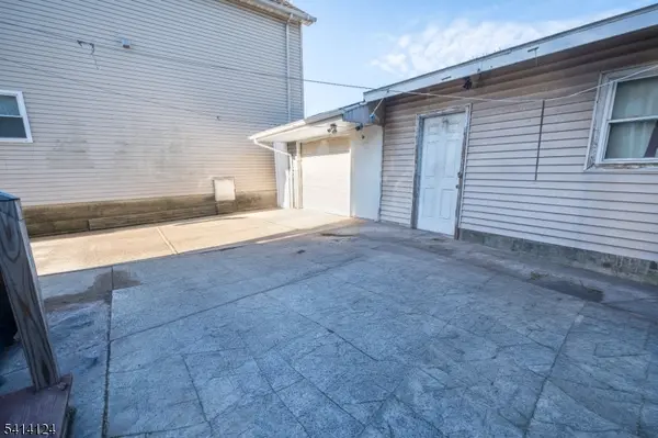 269 Silzer St, Perth Amboy City, NJ 08861