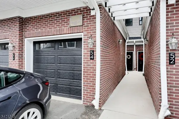 54 Harvest Way, Little Falls Twp., NJ 07424