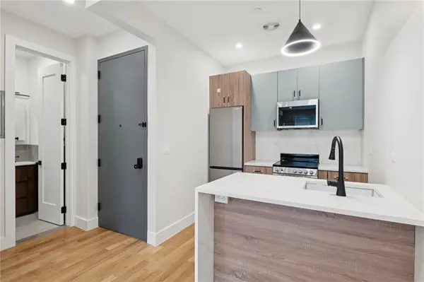 220 Schaefer ST #2B, Brooklyn, NY 11207