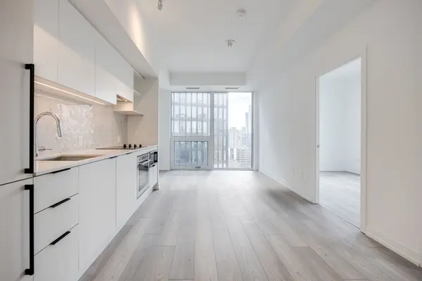 82 Dalhousie ST #2006, Toronto C08, ON M5B 0C5