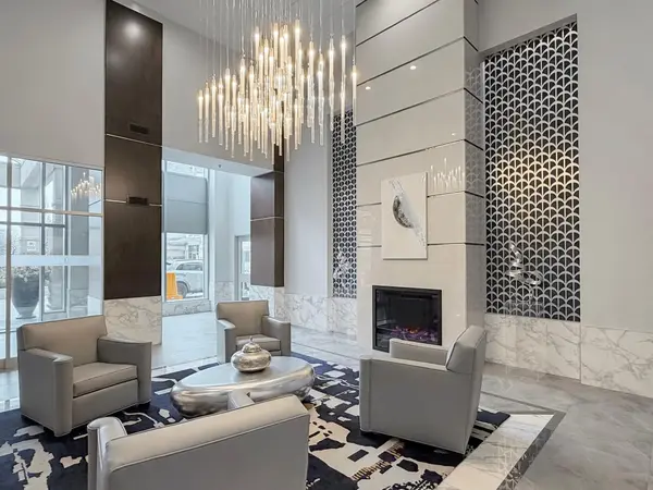 17 Barberry PL #903, Toronto C15, ON M2K 3E2