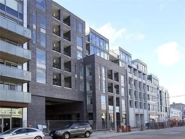 20 Gladstone AVE #302, Toronto C01, ON M6J 3K6