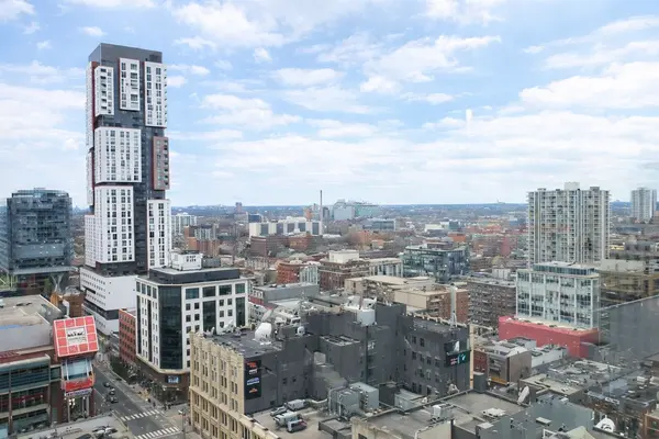 30 Nelson ST #2009, Toronto C01, ON M5V 0H4