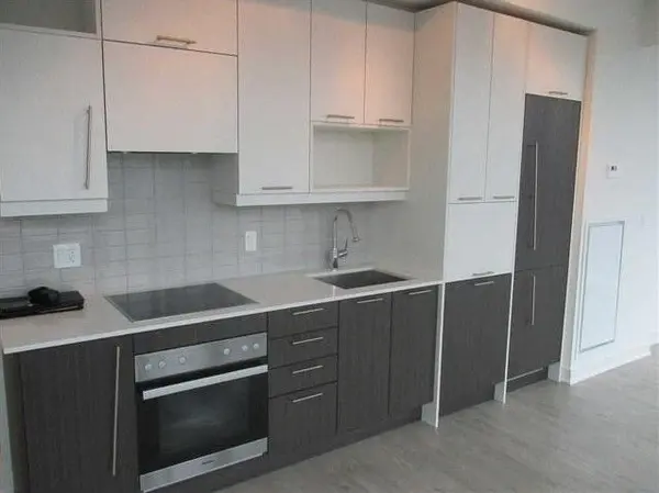 30 Nelson ST #2009, Toronto C01, ON M5V 0H4