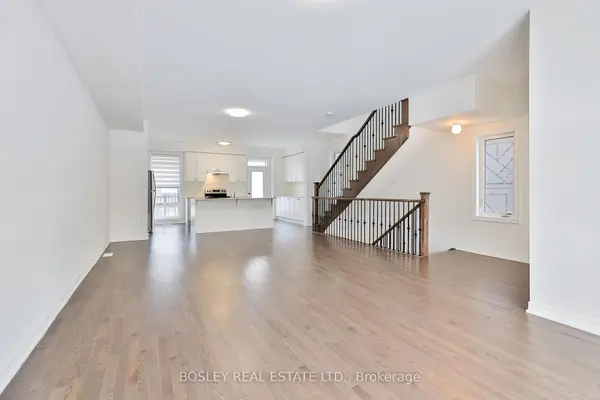 24 Cunliffe LN, Ajax, ON L1S 7S9