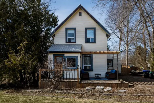 4 Gray ST, Severn, ON L0K 1E0