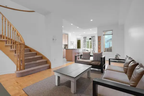 53 Silent Pond CRES, Brampton, ON L6V 4S9