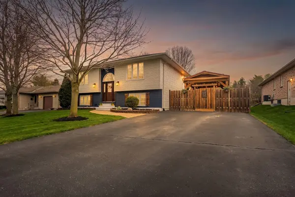 22 LORRAINE AVE, Tillsonburg, ON N4G 4V3