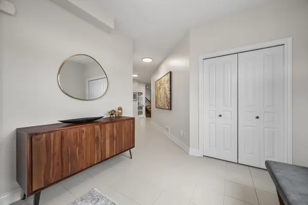 1567 Albany DR, Kingston, ON K7P 0L9