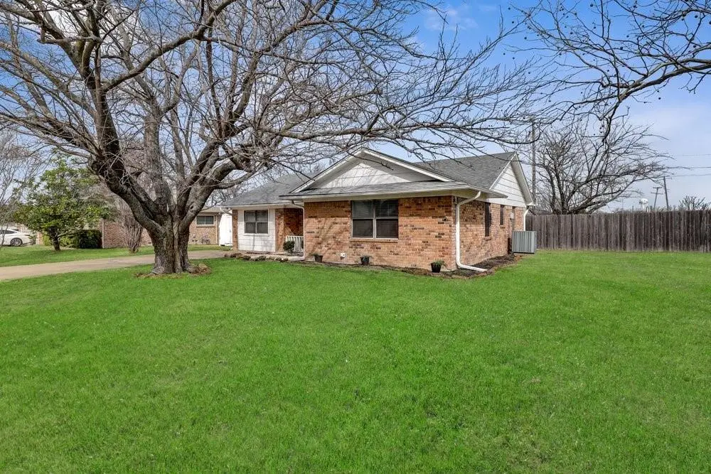 324 Allenwood Drive, Princeton, TX 75407