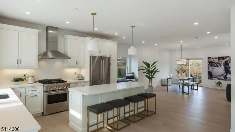 8 Mikula Way, Florham Park Boro, NJ 07932