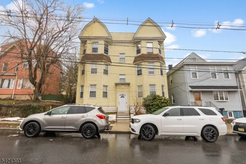 518 Forest St #5, Kearny Town, NJ 07032