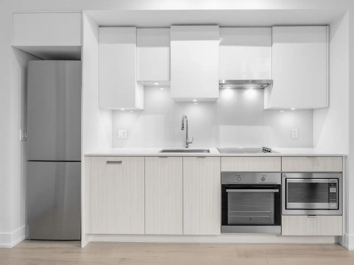 99 Broadway AVE #105, Toronto C10, ON M4P 0E3