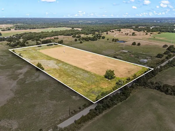 836 County Road 1895, Sunset, TX 76270