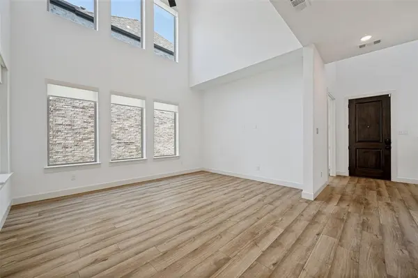 9435 Keep Street, Frisco, TX 75035