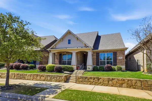 6909 Heather Lane, North Richland Hills, TX 76182