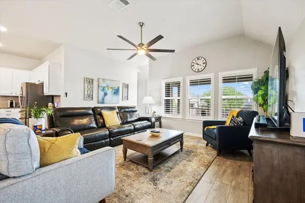 448 Windy Knoll Road, Fort Worth, TX 76028