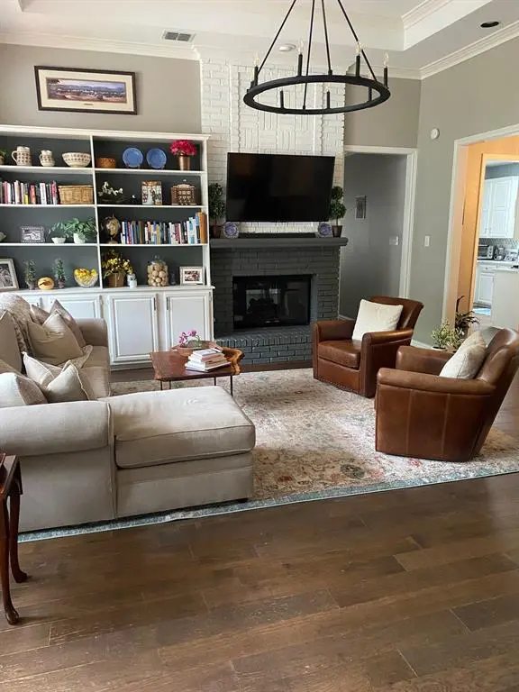 4252 West Creek Drive, Dallas, TX 75287