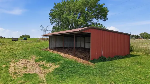 562 Lazy S Ranch Road, Gunter, TX 75058