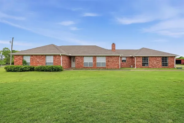 998 Bledsoe Road, Gunter, TX 75058