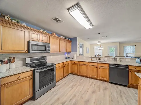 2040 Old Glory Drive, Forney, TX 75126