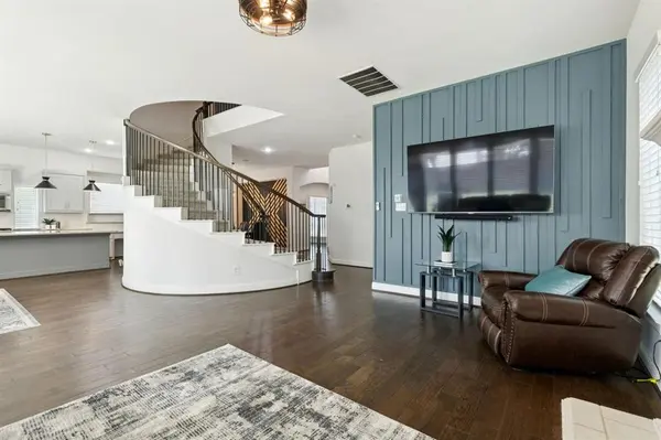 716 Nathanael Greene Court, Aubrey, TX 76227