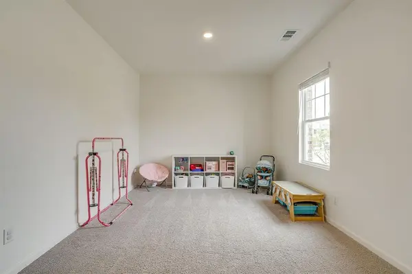 8300 Stovepipe Drive, Fort Worth, TX 76179