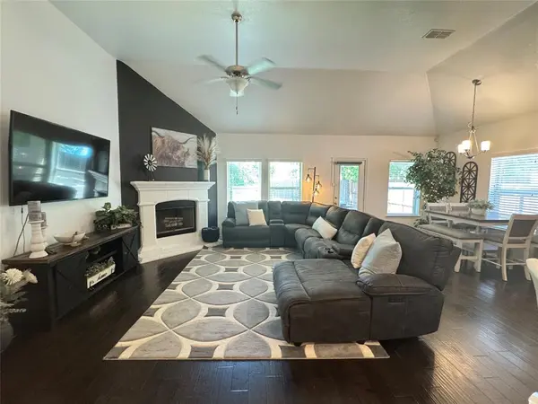 1020 Lake Sierra Way, Little Elm, TX 75068