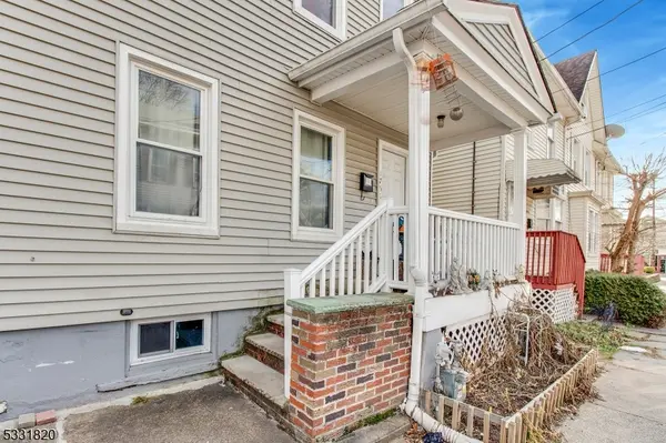 1751 Oliver St, Rahway City, NJ 07065