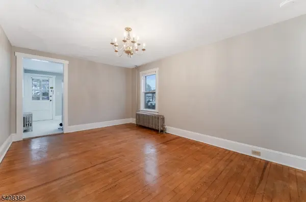 22 Park Avenue, Flemington Boro, NJ 08822