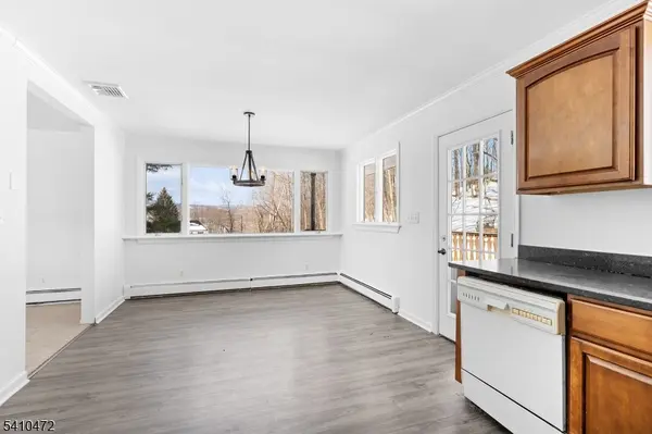 2 Beemer Rd, Wantage Twp., NJ 07461