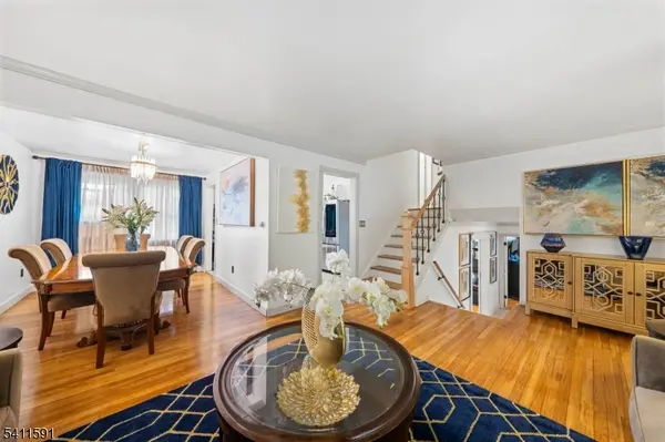 463 W 6Th Ave, Roselle Boro, NJ 07203