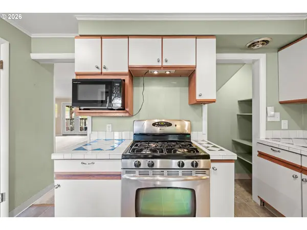 5307 SE LINCOLN ST, Portland, OR 97215