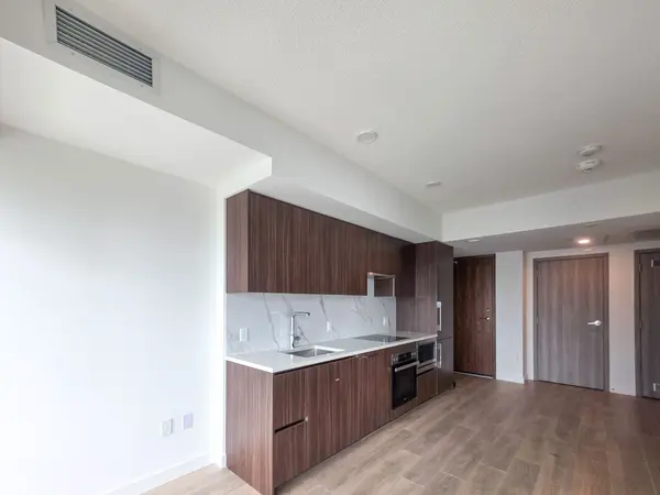 3 Concord Cityplace WAY #3312, Toronto C01, ON M5V 0X4