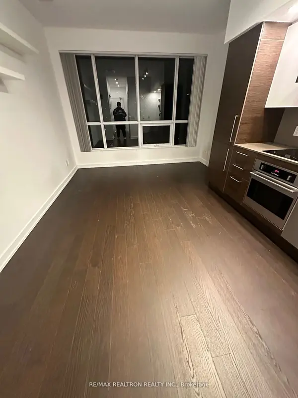 1030 King ST W #1008, Toronto C01, ON M6K 0B4