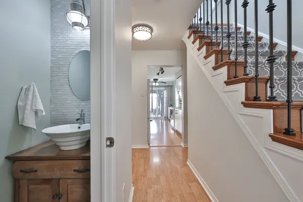 89 Vail Meadows CRES, Clarington, ON L1C 4T3