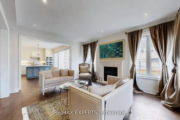 167 Frederick Pearson ST, East Gwillimbury, ON L9N 0Y8