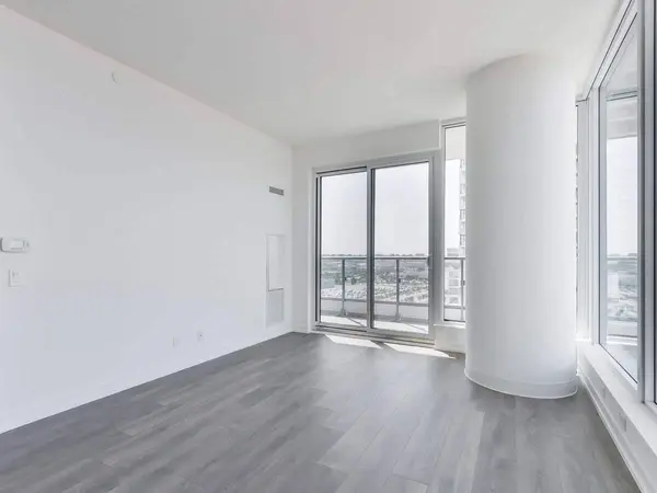 898 Portage Pkwy #1609, Vaughan, ON L4K 0J6