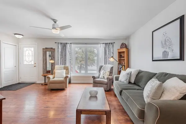 2872 Sunset DR, Ramara, ON L0K 1B0