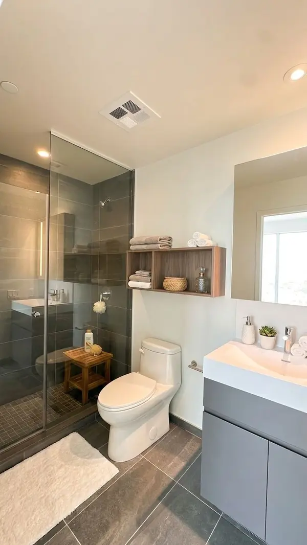 39 Mary ST #1601, Barrie, ON L4N 1S9