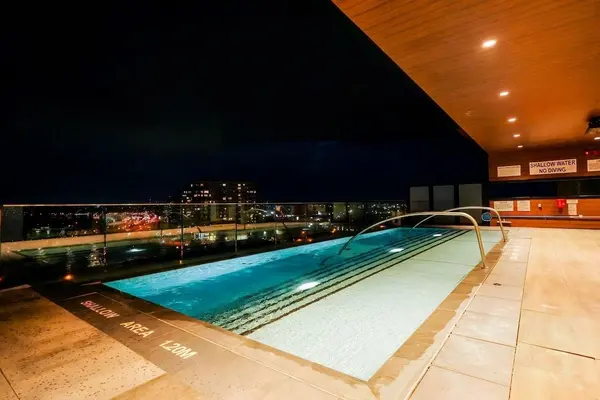 39 Mary ST #1601, Barrie, ON L4N 1S9