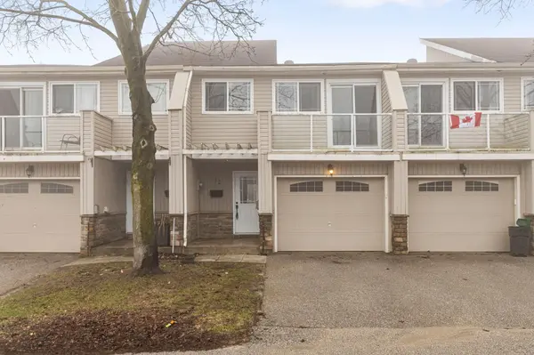 12 Lankin BLVD #12, Orillia, ON L3V 6T1